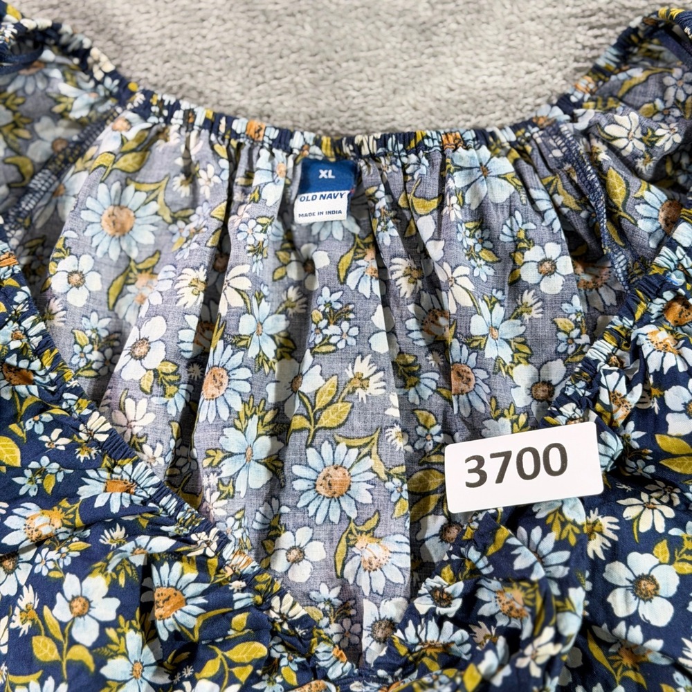 Old Navy Smocked Vee Top Womens XL Blue Floral Short Sleeve Cotton Peplum 704150